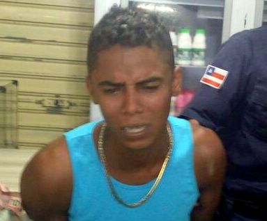 Jovem é preso tentando roubar panificadora nesta madrugada em Serra do Ramalho.
