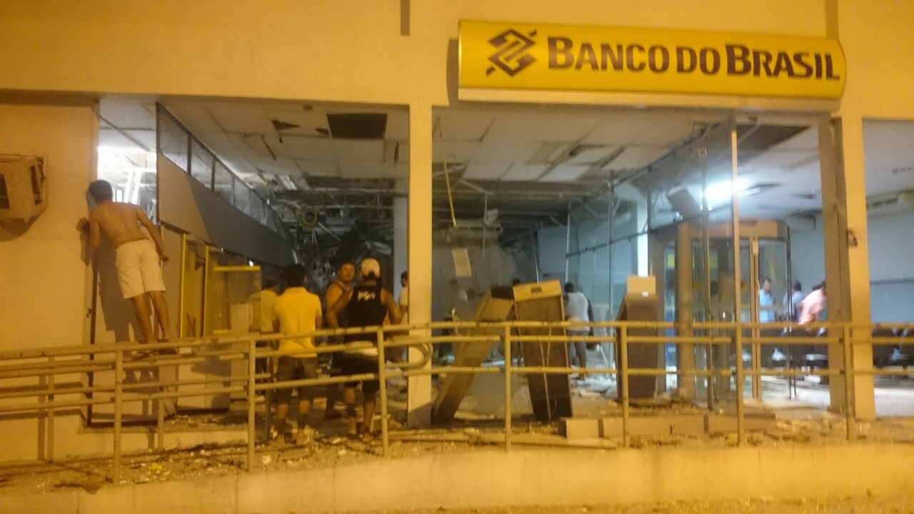 Agência do Banco do Brasil em Carinhanha é alvo de bandidos