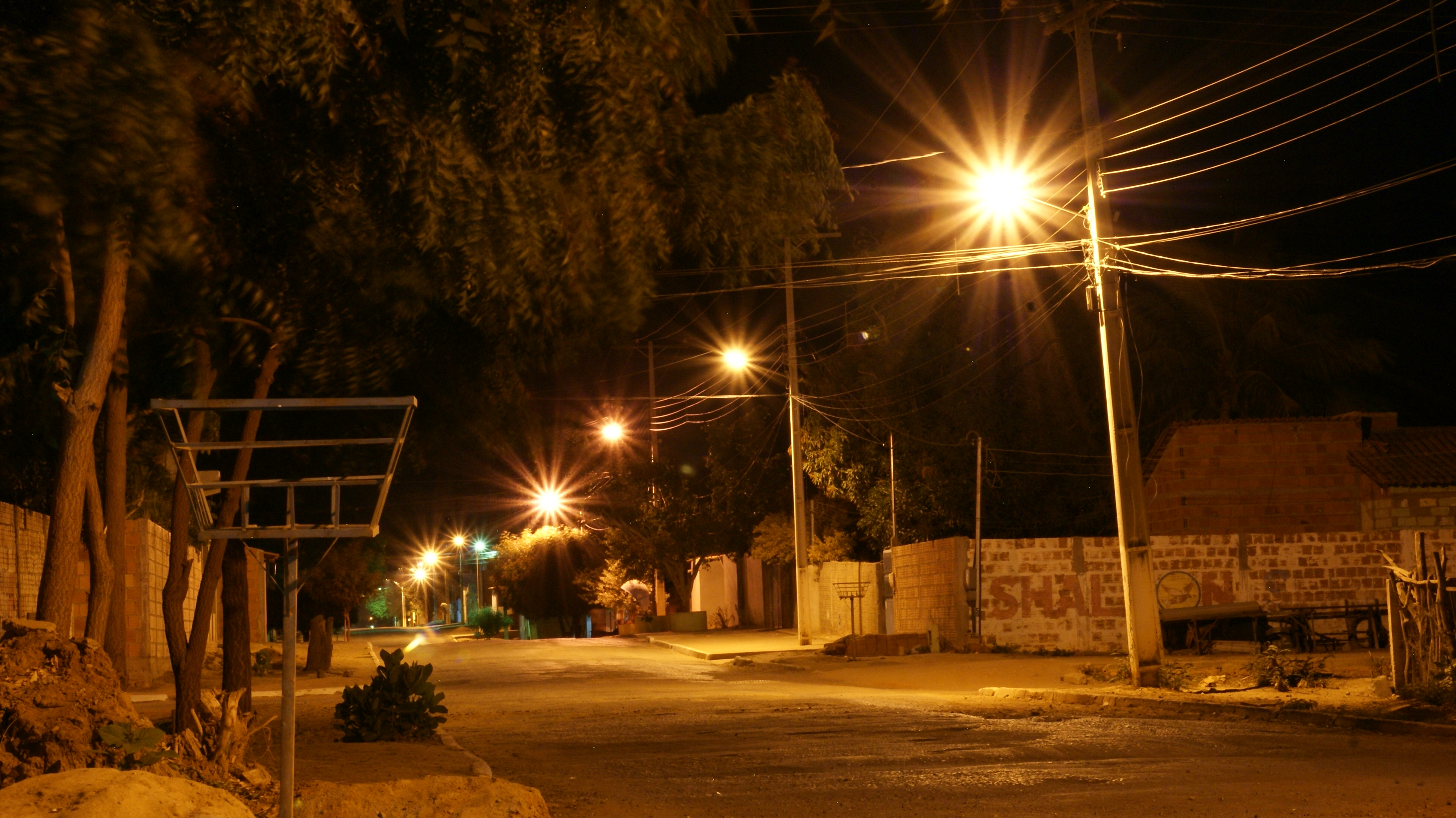 Prefeitura Municipal Restaura Iluminação Pública em Serra do Ramalho