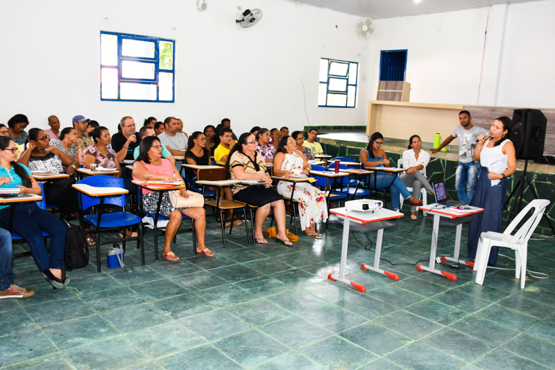 Reunião com Diretores(as) das Escolas de Serra do Ramalho