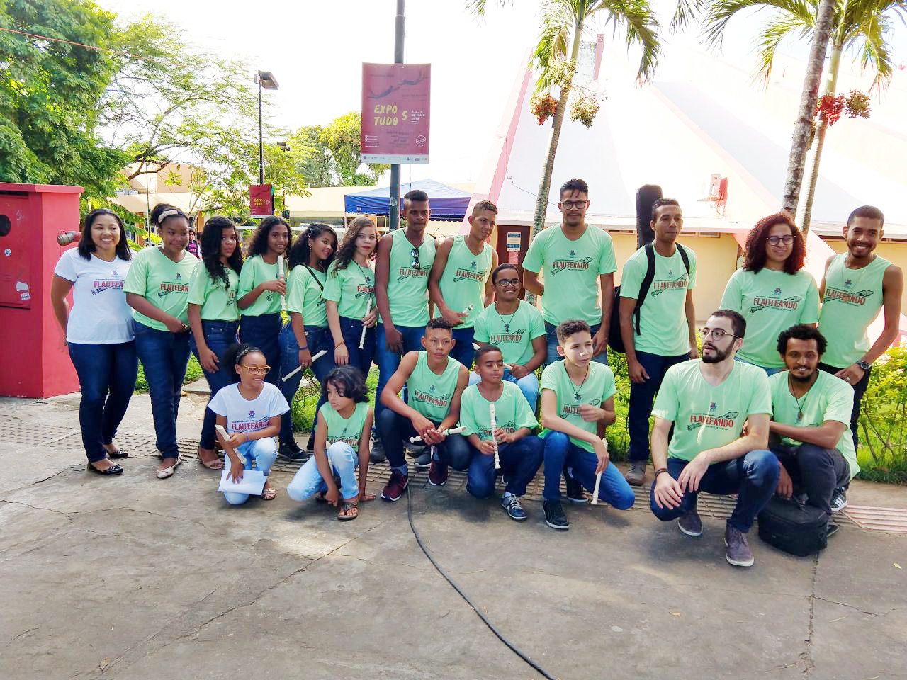 Apresentação do Flauteando no campus I em Salvador na V ExpoTudo 2018, dos alunos da EMBG, comunidade Fechadinha